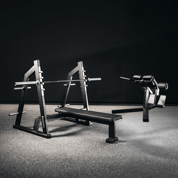 Bänke und Trainer von FLAME SPORT