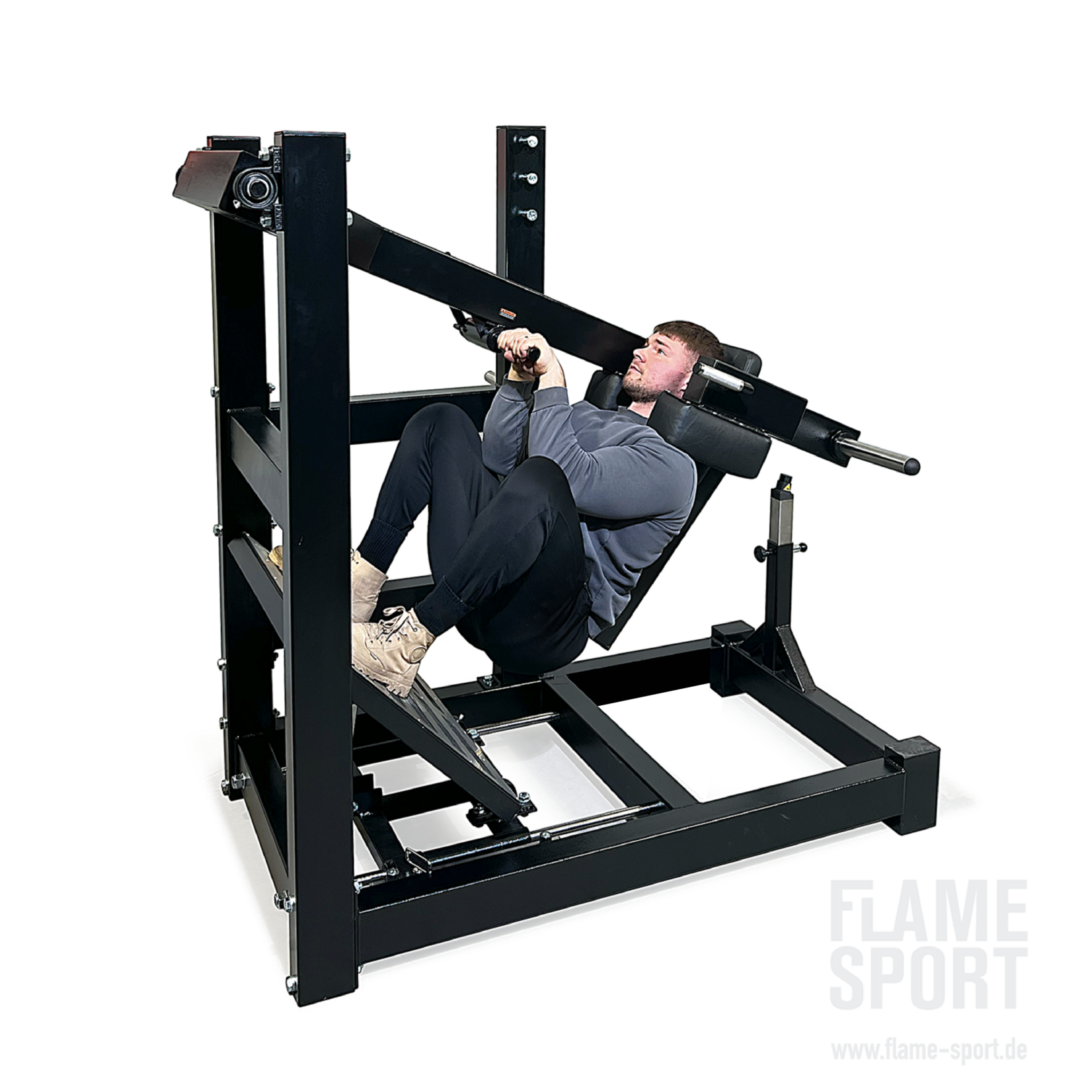 Pendulum squats (3RX)  with adjustable platform