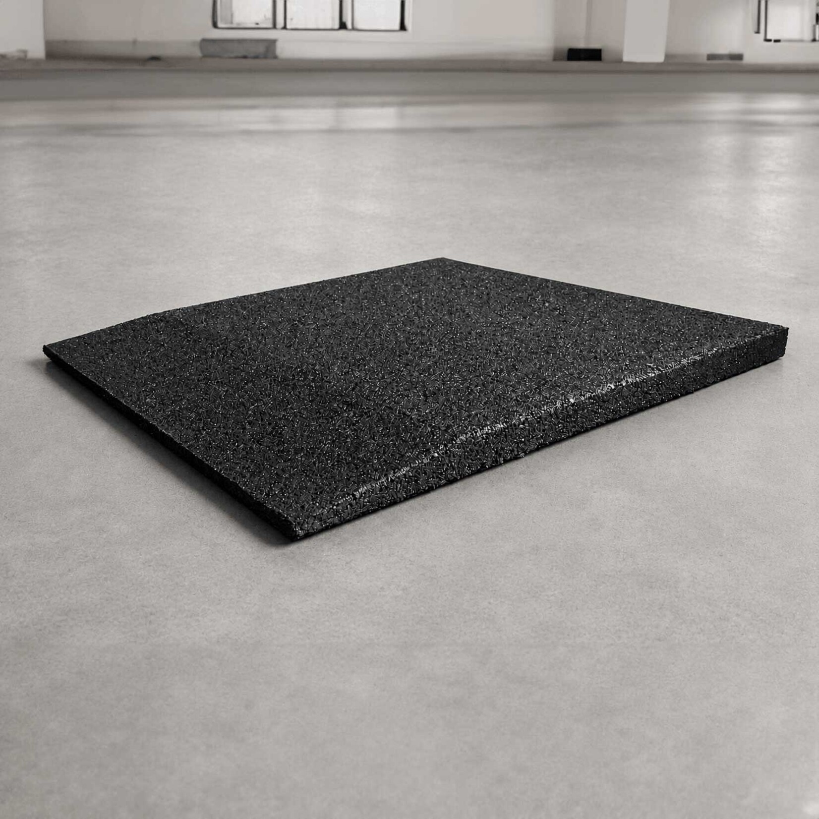 FLX BASE – Gym Flooring Rubber Floor Tiles with Beveled Edge Ramp