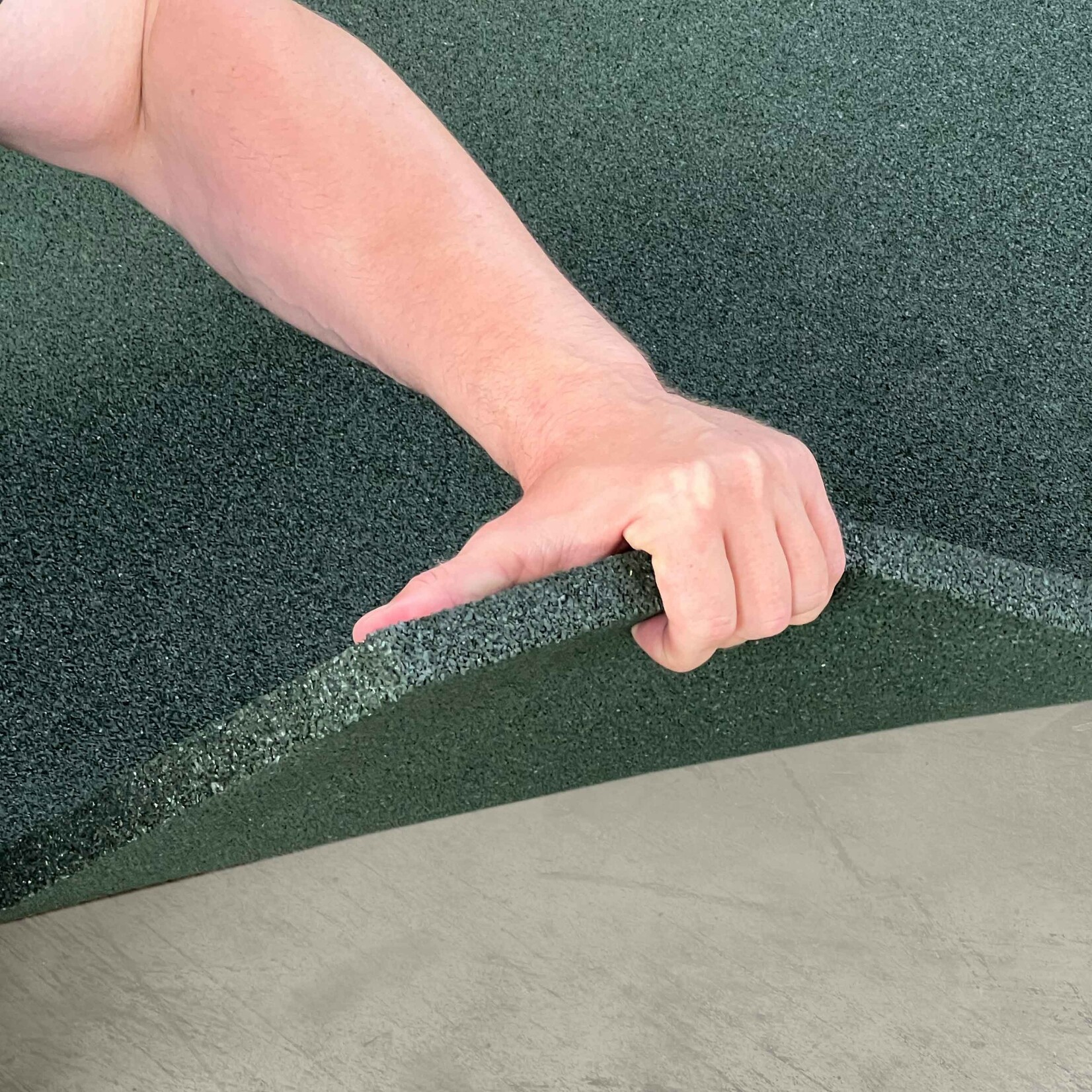 FLX BASE – Gym Flooring FLX BASE STANDARD Gummi-Bodenplatten | Grün (1 m²) – Fitnessboden 20–40 mm