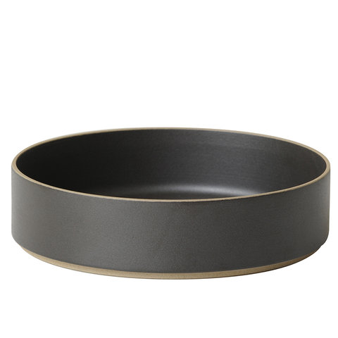 hasami cylindrical bowl | Ø 22 cm, h 5,5 cm | glazed matt black