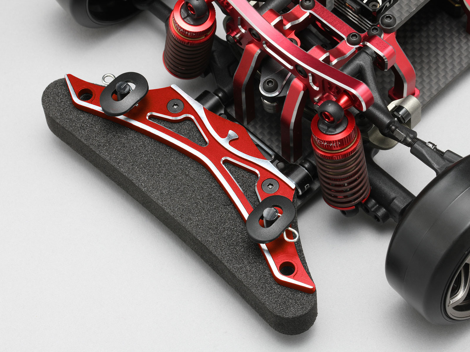 Yokomo Alum. Front Bumper Brace - Red Yokomo Alum. Front Bumper Brace - Red