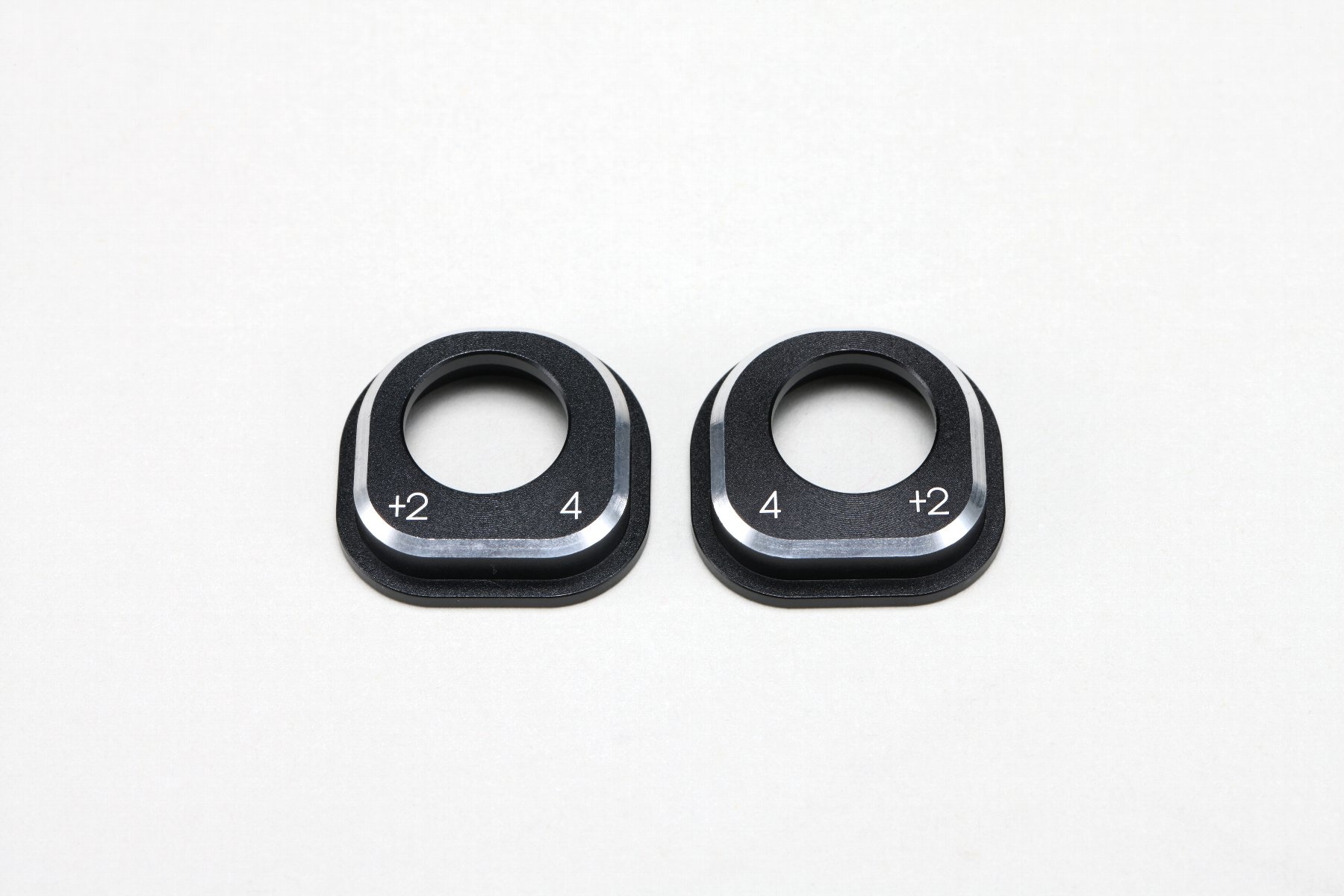 Yokomo MD1 Alum. Diff. Height Adjust 4-Gears +2mm L/R Yokomo MD1 Alum. Diff. Height Adjust 4-Gears +2mm L/R