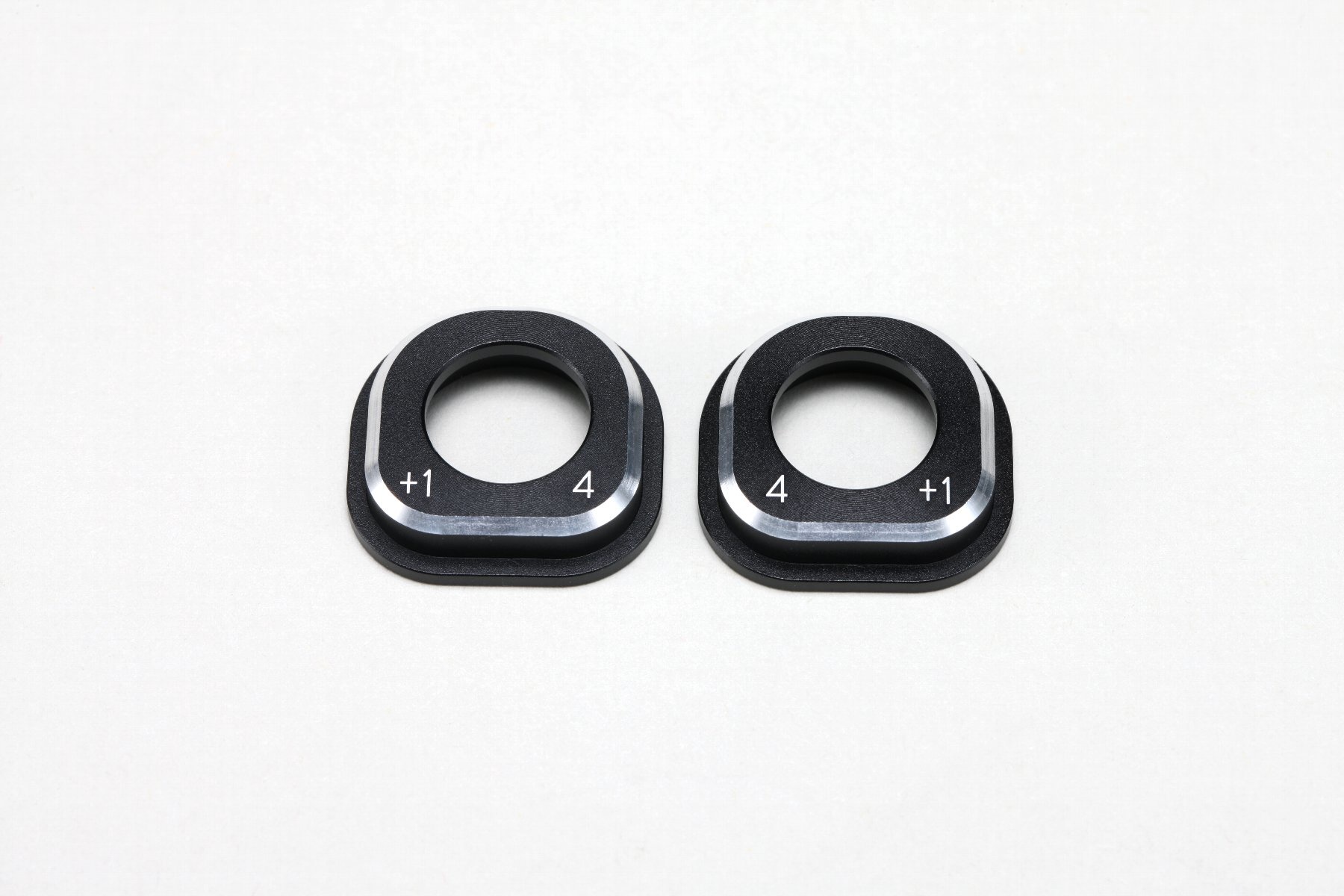Yokomo MD1 Alum. Diff. Height Adjust 4-Gears +1mm L/R Yokomo MD1 Alum. Diff. Height Adjust 4-Gears +1mm L/R