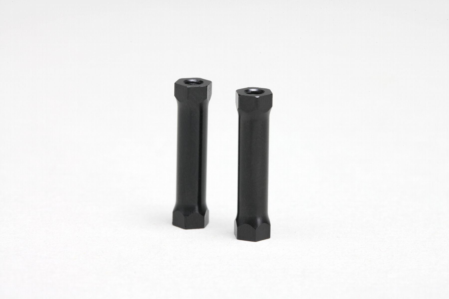 Yokomo Alum. Battery Holder Post 24mm Yokomo Alum. Battery Holder Post 24mm