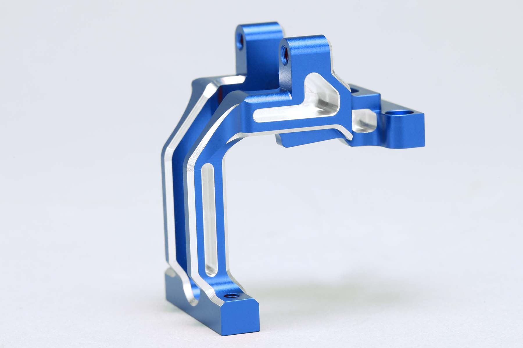 Yokomo Alum. Integrated Lightweight Front Bulkhead - Blue Yokomo Alum. Integrated Lightweight Front Bulkhead - Blue