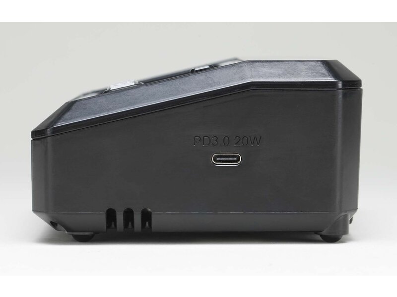 Yokomo RP-740DC - 740 DC Charger / Discharger