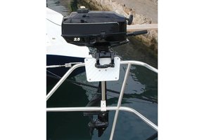 Motorsteun buitenboordmotor railing boot