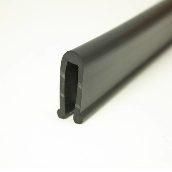 PVC Stootrand boot, type 177 (Per meter)