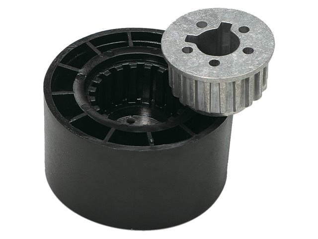 Adapter met afdekkap (hub) X63