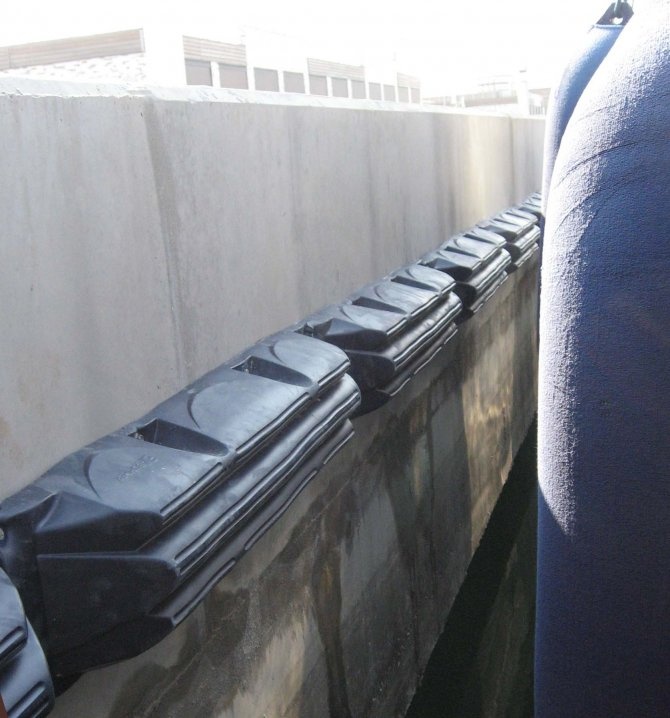 Steiger bumper stootrand  B90 - 95x18x12 cm