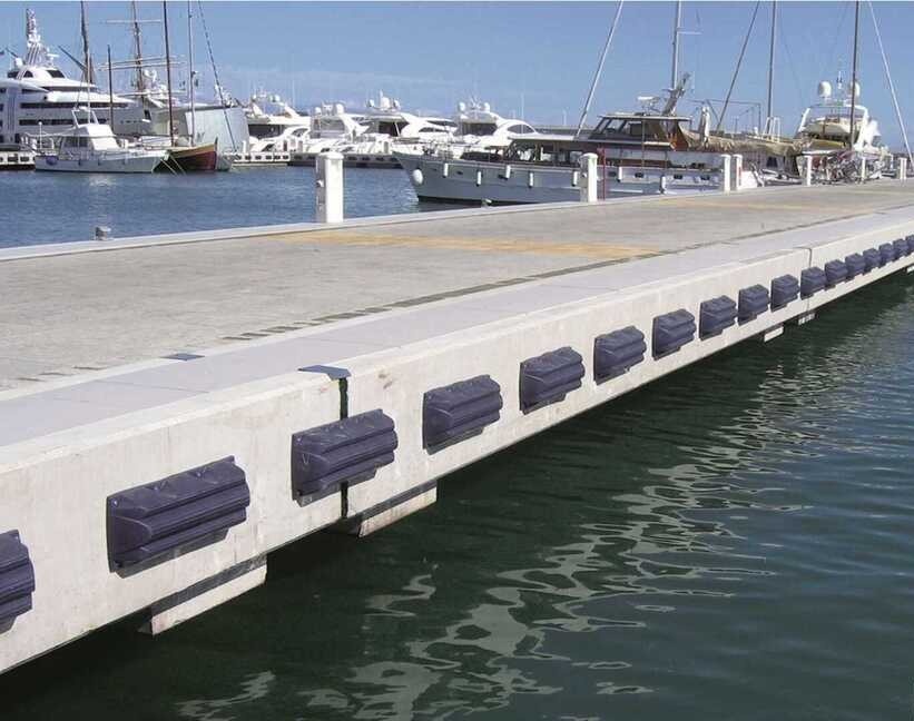 Steiger bumper stoorand B100 - 95x35x18 cm