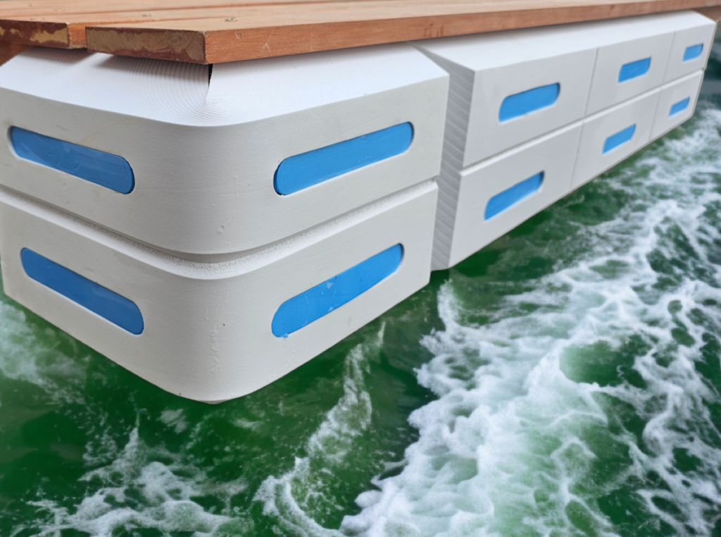 Steigerfender - EVA foam - 100 x 22 x 6 cm  - waterdicht