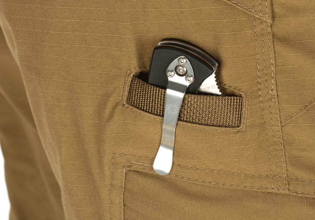 Field Short (Coyote)