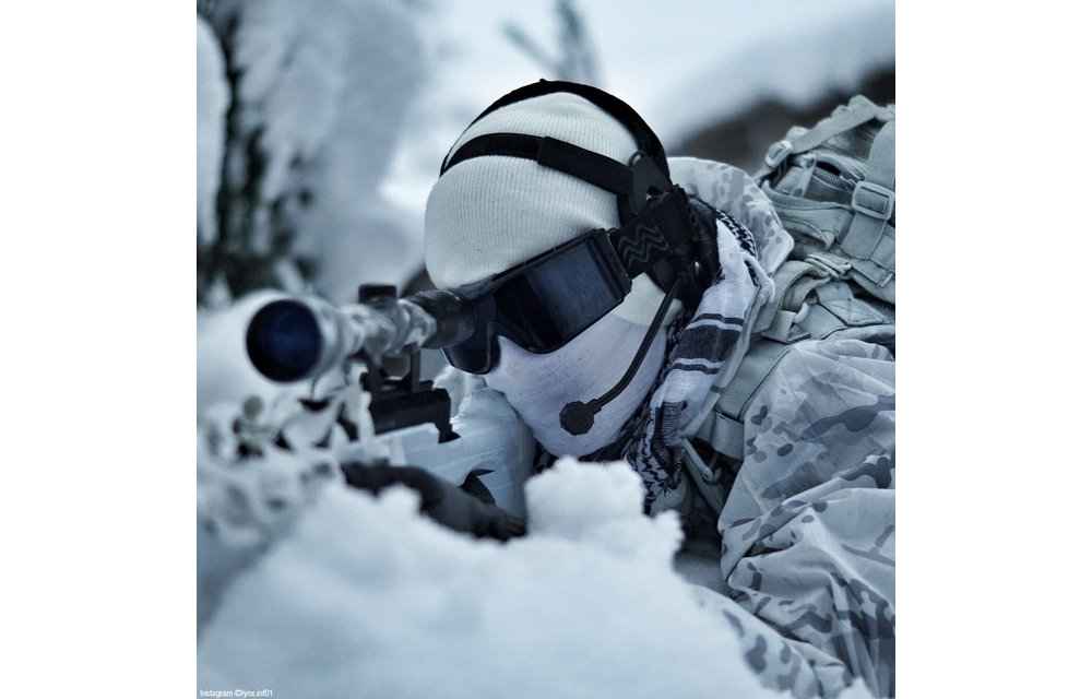 X810 Tactical Goggles (Black)