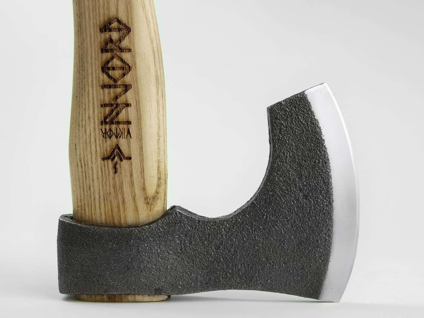 Viktor Viking Axe (Medium)