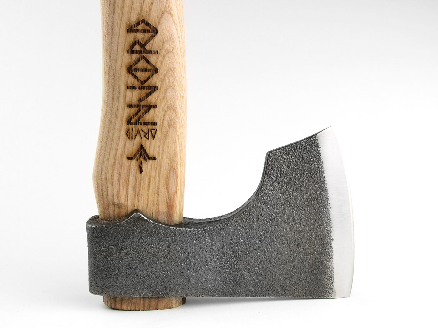 Arvid Universal Axe (Medium)