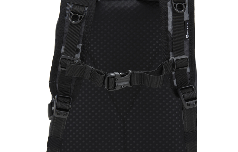 Vibe 25 Backpack (Camo)
