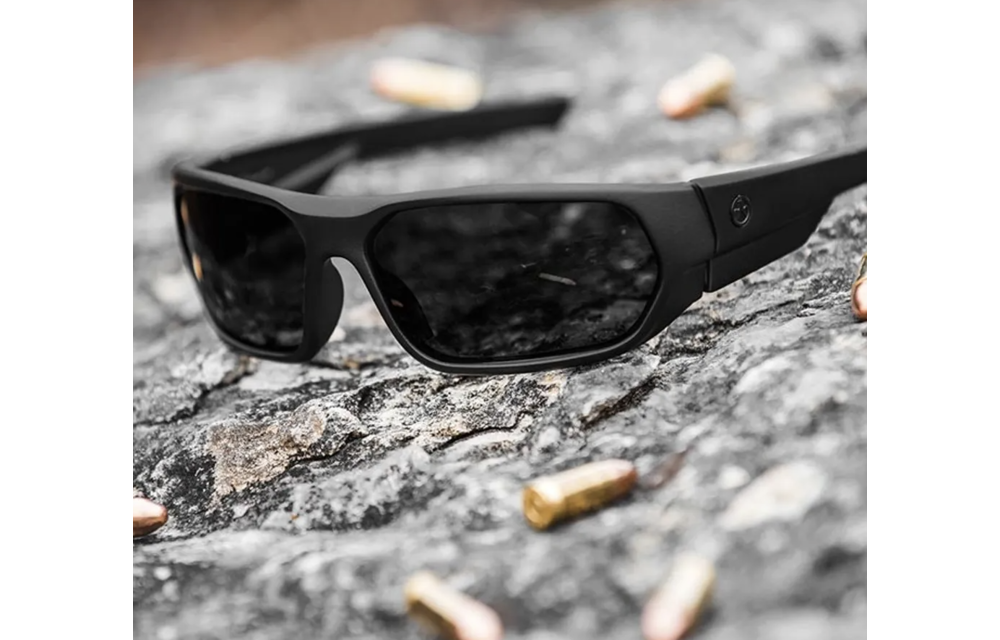 Radius (Black / Grey)