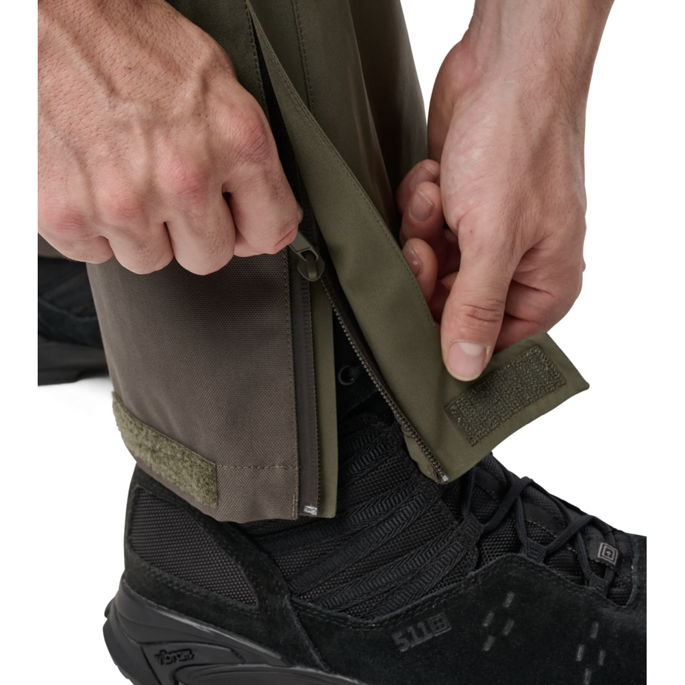Force Rain Pants (Black)