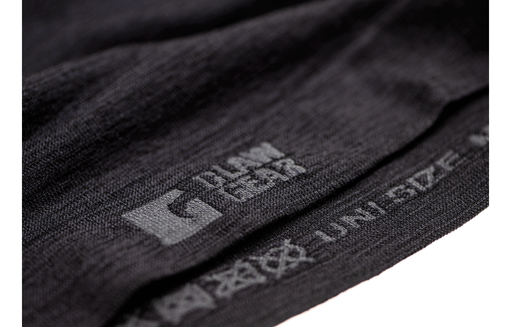 Merino Seamless Neck Gaiter (Black)