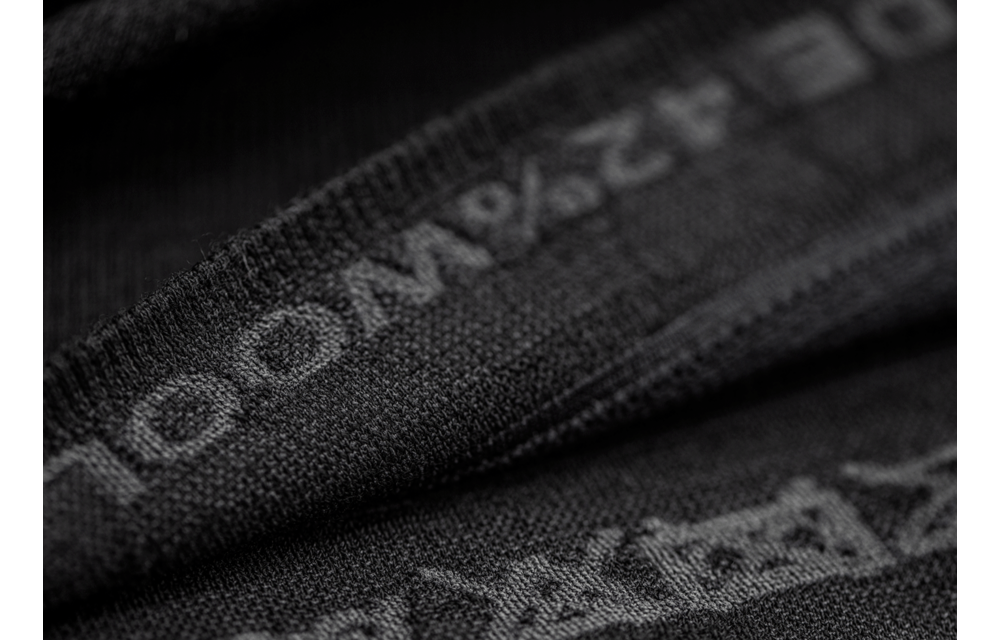 Merino Seamless Shirt SS (Black)