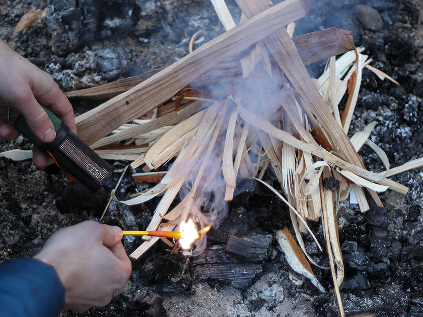 Titan Stormproof Match Kit