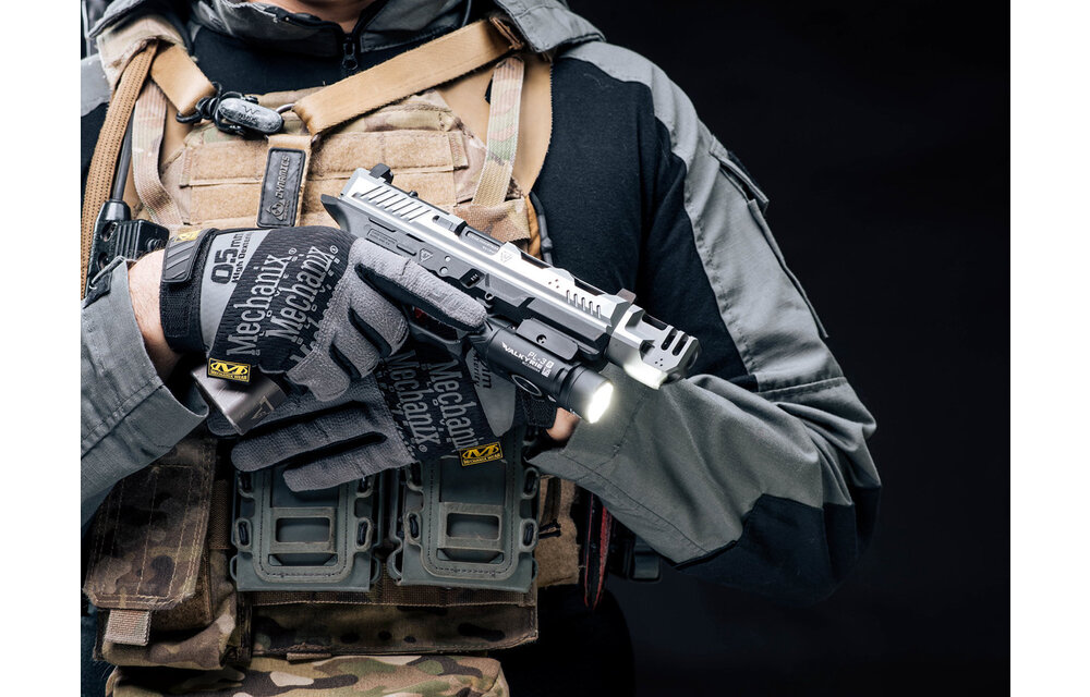 VALKYRIE PL-3R (Black)