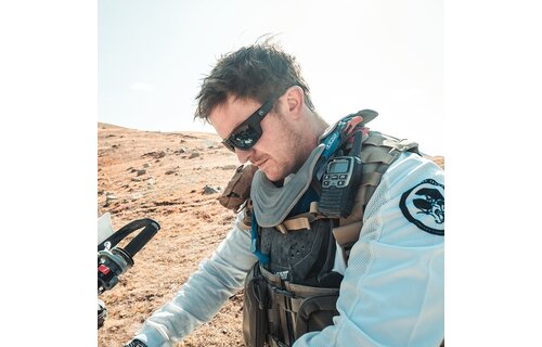 Apex (Black Frame / Gray Lens)