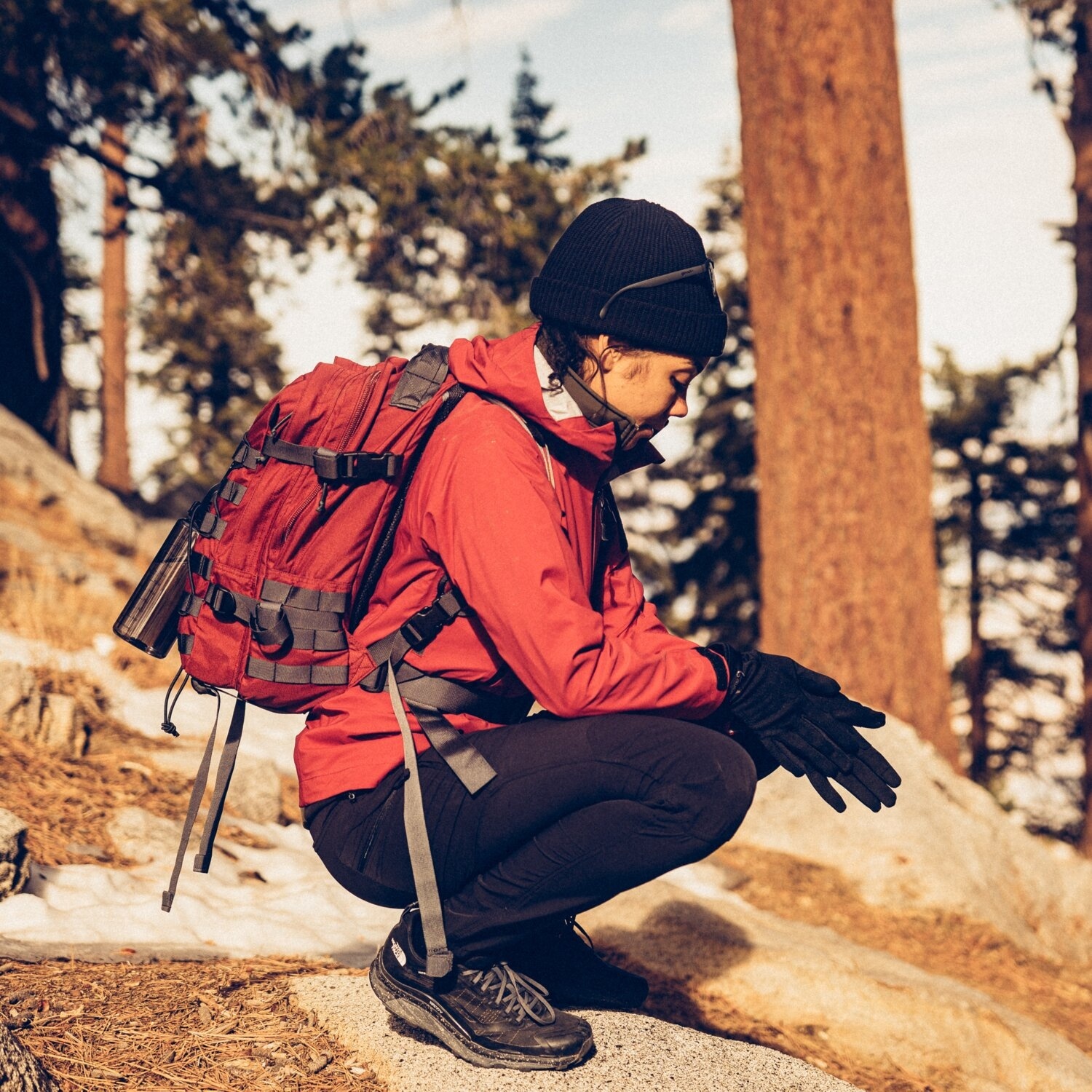 Squall Women's Hardshell Jacket (Crimson Sky)