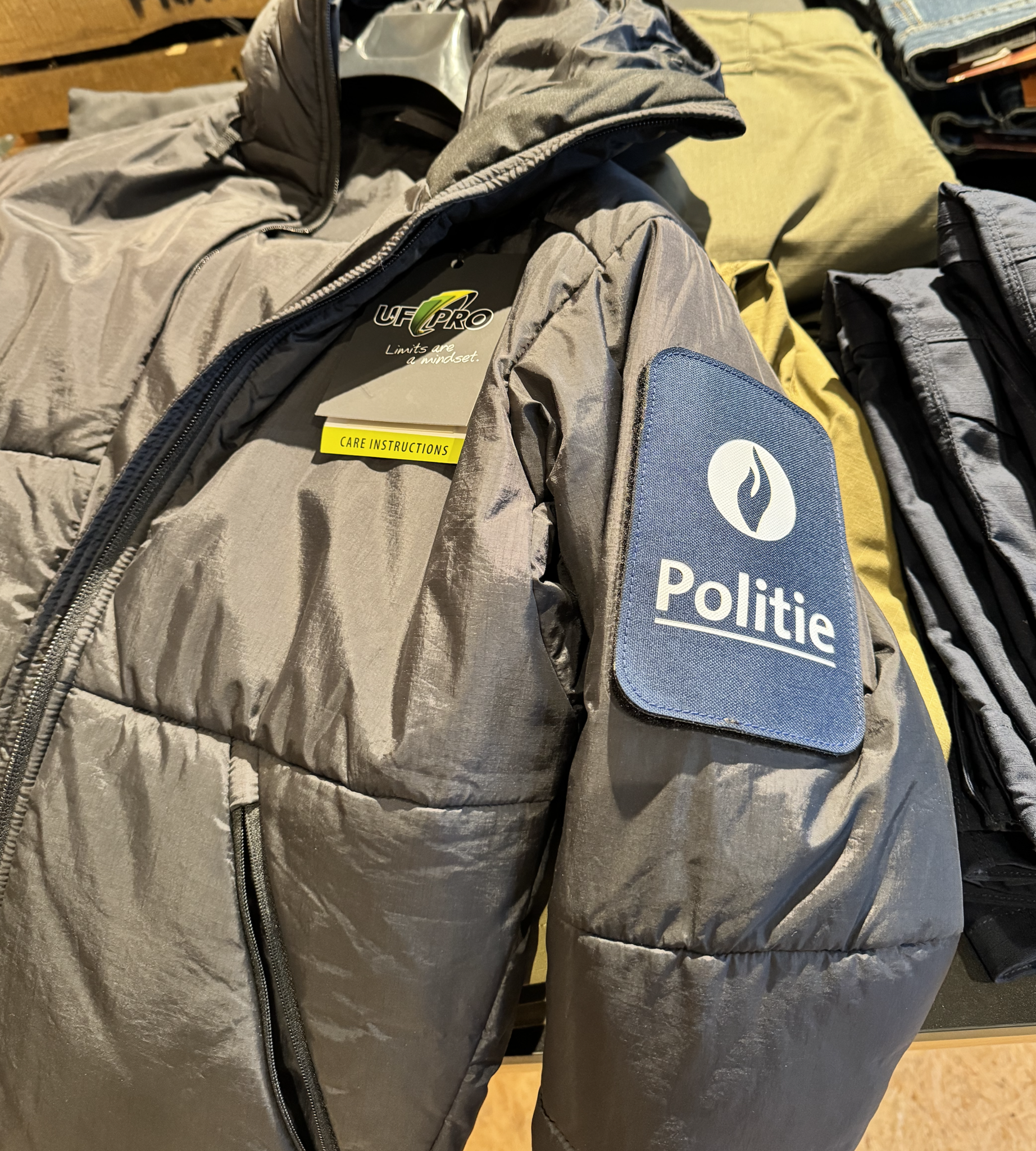 Police Patch  14x9cm (Navy Blue) (FR)