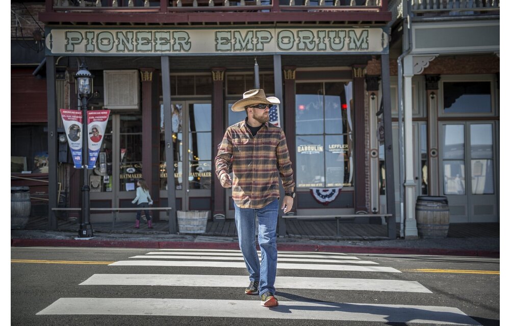 GreyMan Shirt (True Grey Checkered)