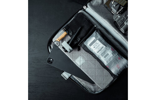 Fade Brief Shoulder Bag (Black)