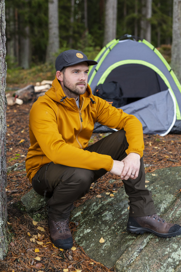 Himalaya Active Sweater (Mid Khaki)