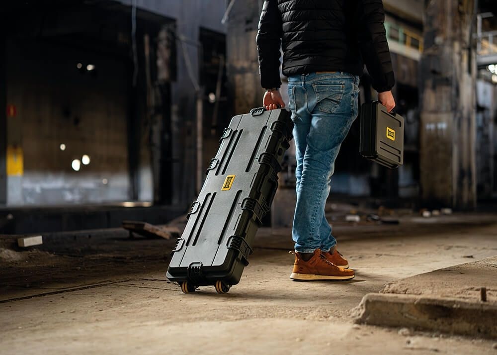 Large Rifle Case 95x30 (Wave Foam) (Black)