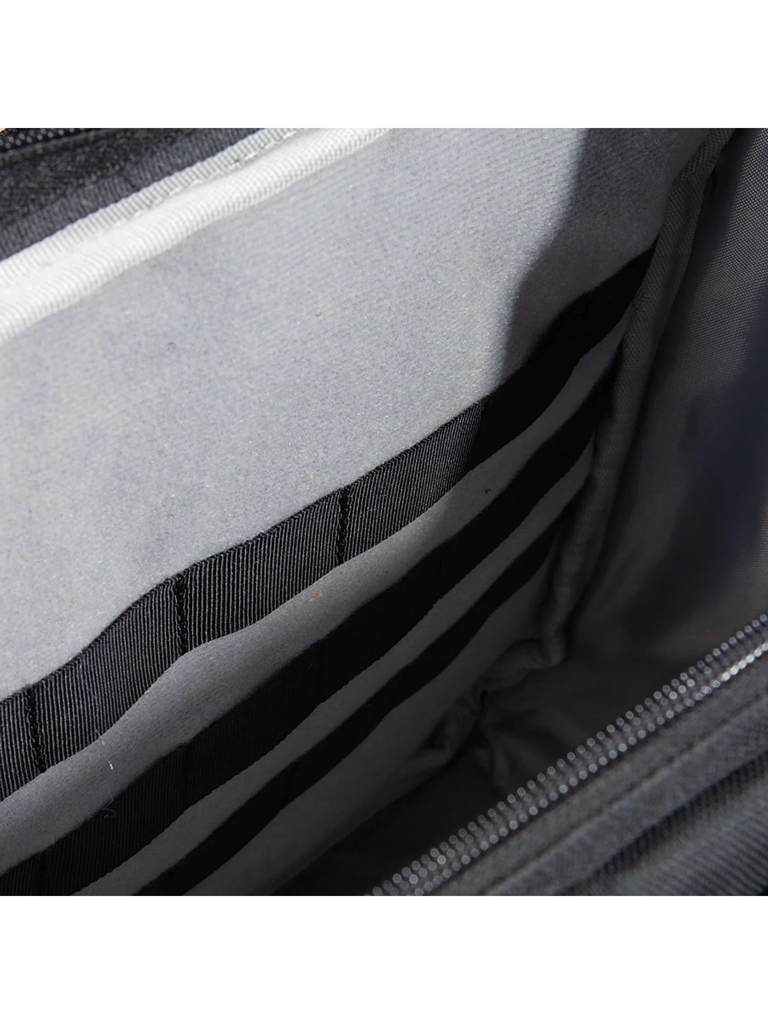 Side Trip Briefcase 32L (Black)