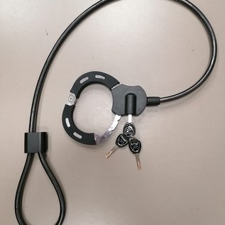 Slot met kabel voor E-step