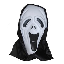 Scream Masker met zwarte hoofdkap Casey