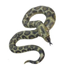 Python look-a-like slang 180cm