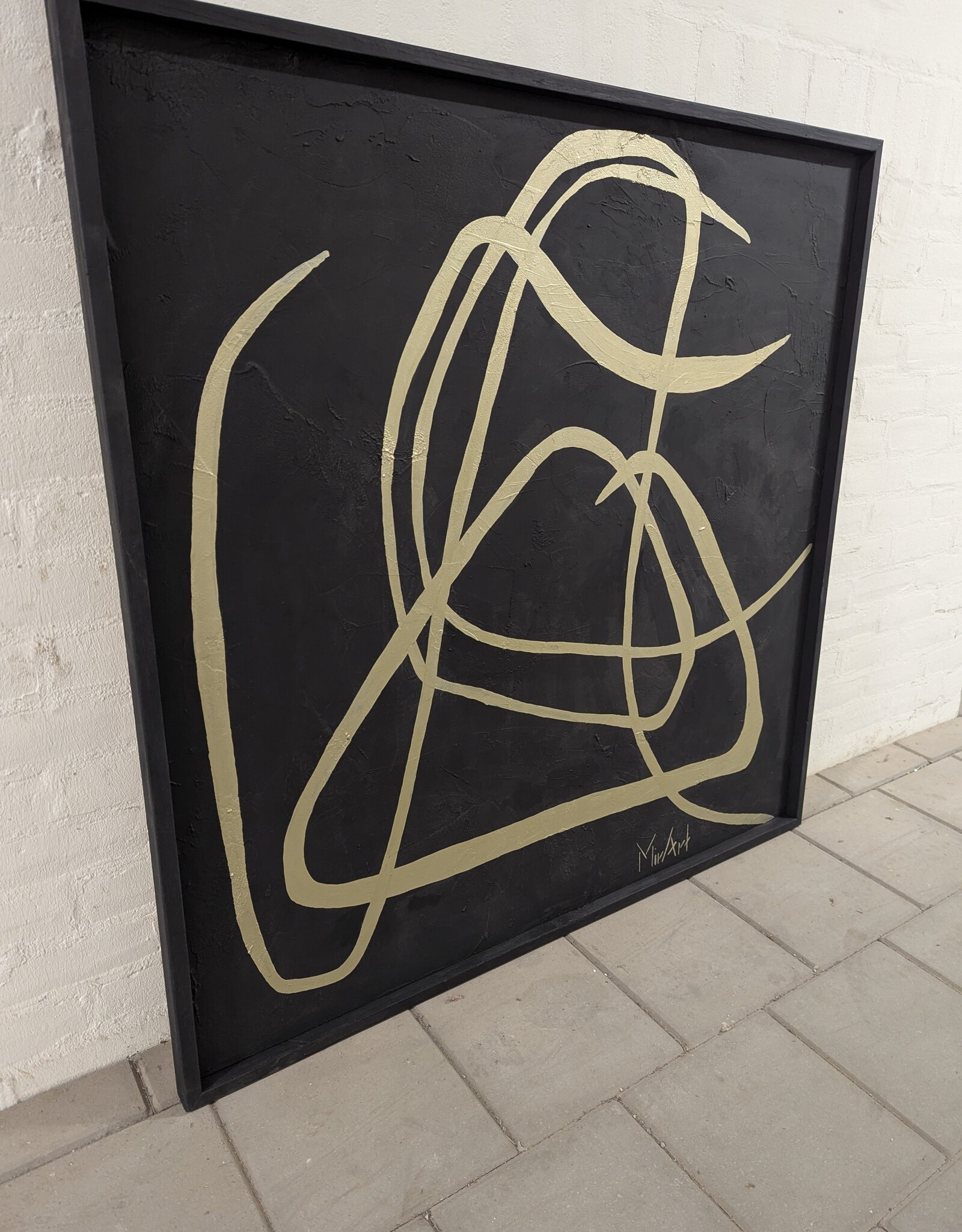 Art Object:  Triangle in Gold