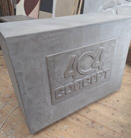 Custom made Counter concrete design