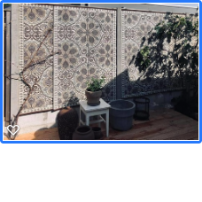 Een buitenkleed als wand decoratie