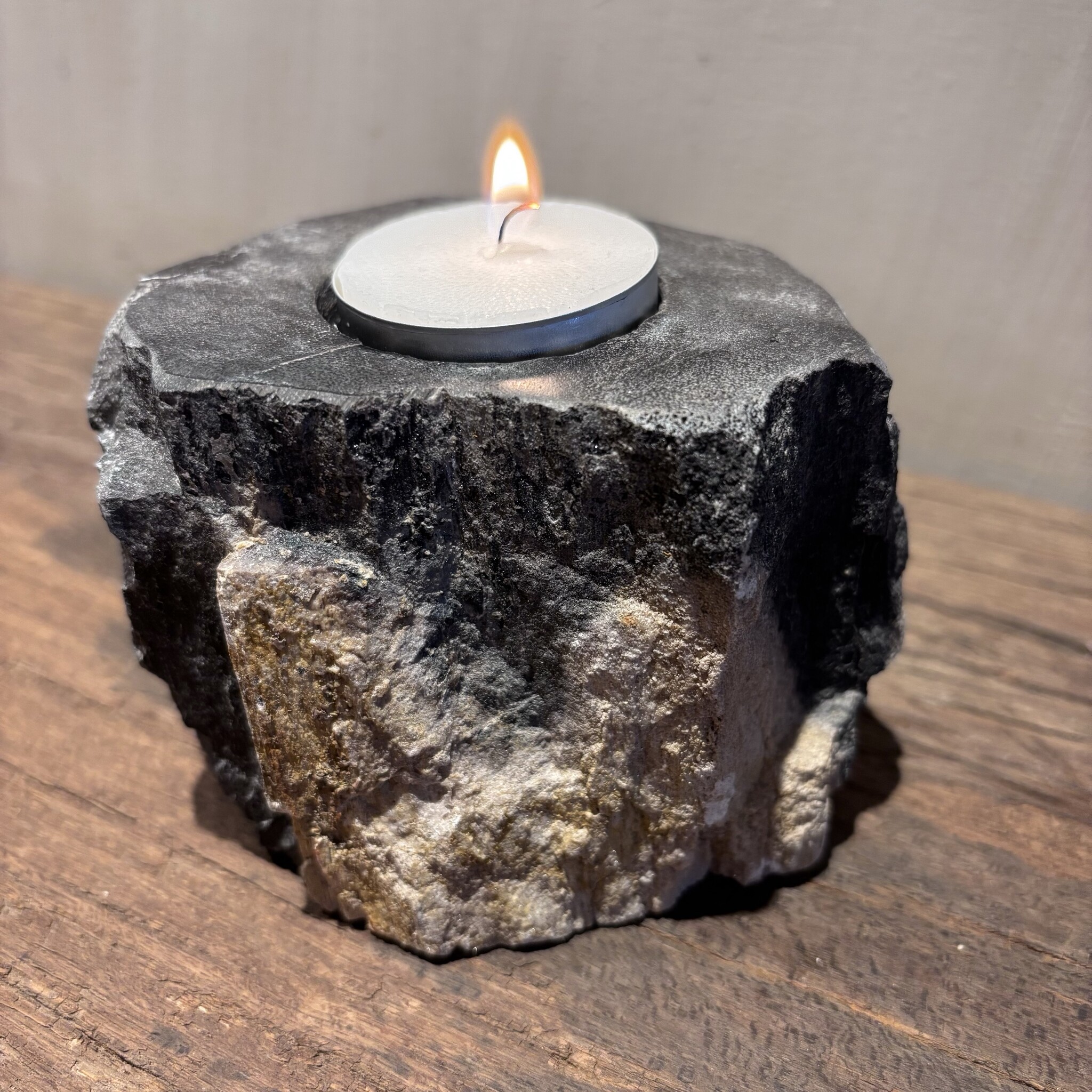 De appelgaard Waxinelichthouder Versteend Hout