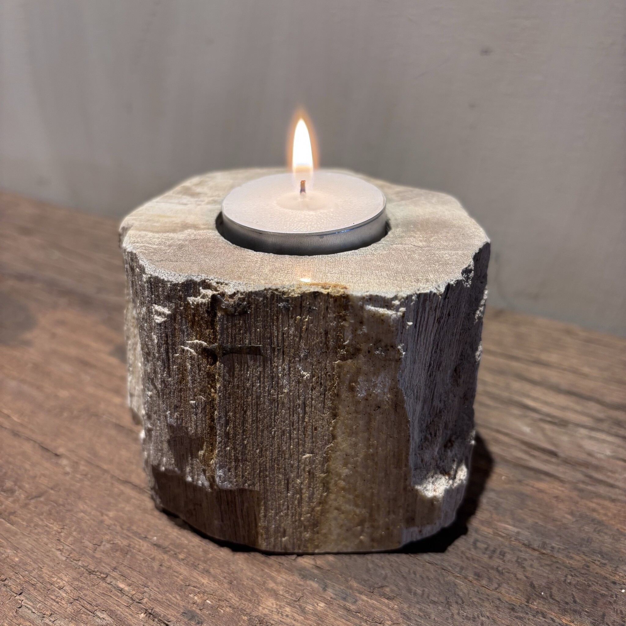 De appelgaard Waxinelichthouder Versteend Hout