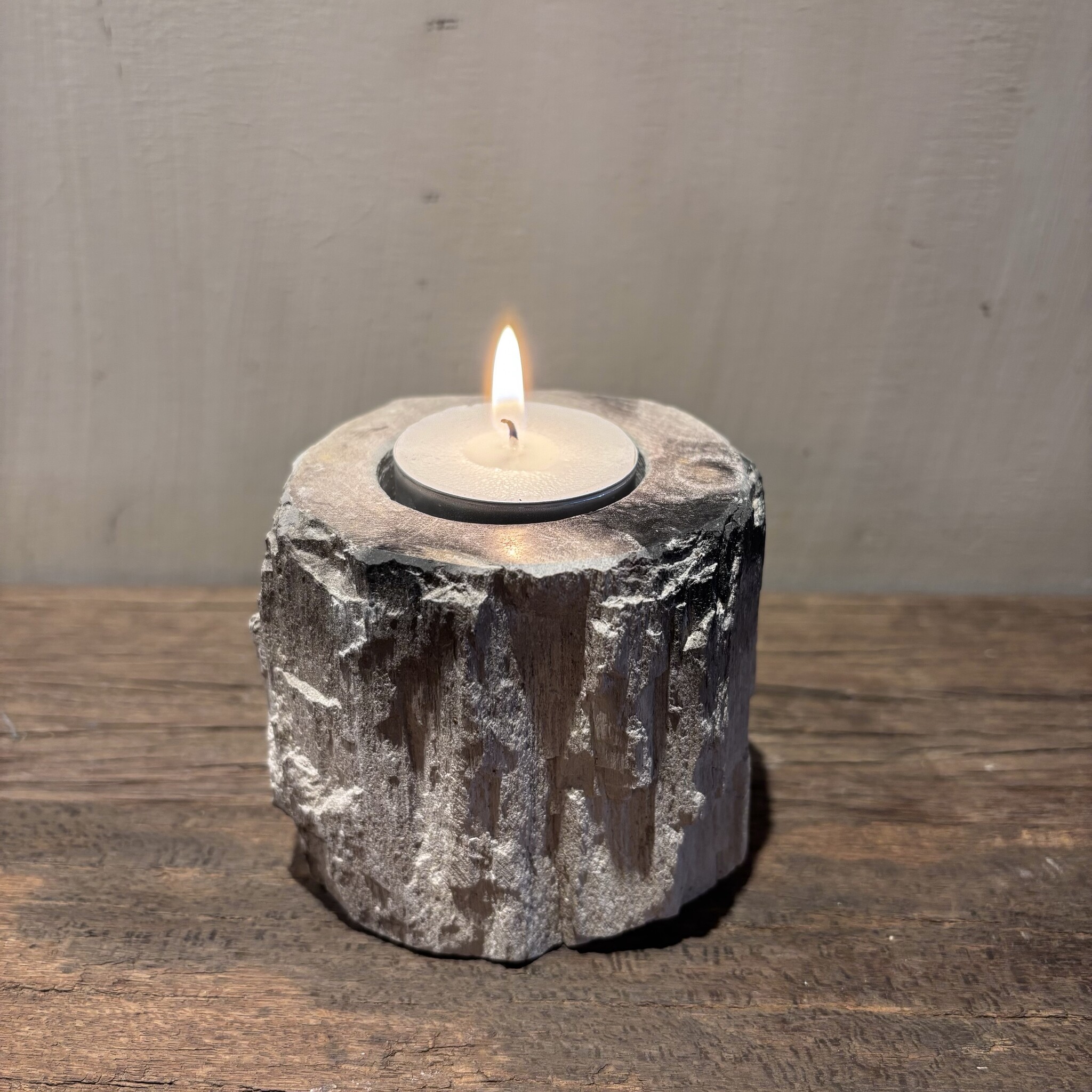 De appelgaard Waxinelichthouder Versteend Hout