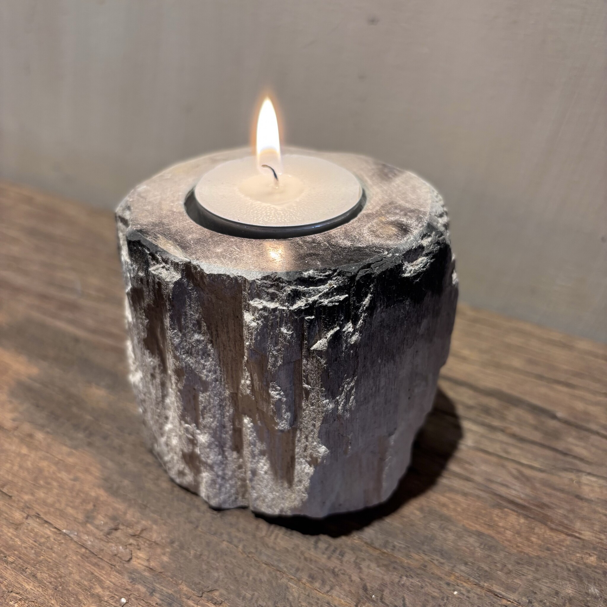 De appelgaard Waxinelichthouder Versteend Hout