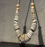 De appelgaard gemeleerde schelpen ketting
