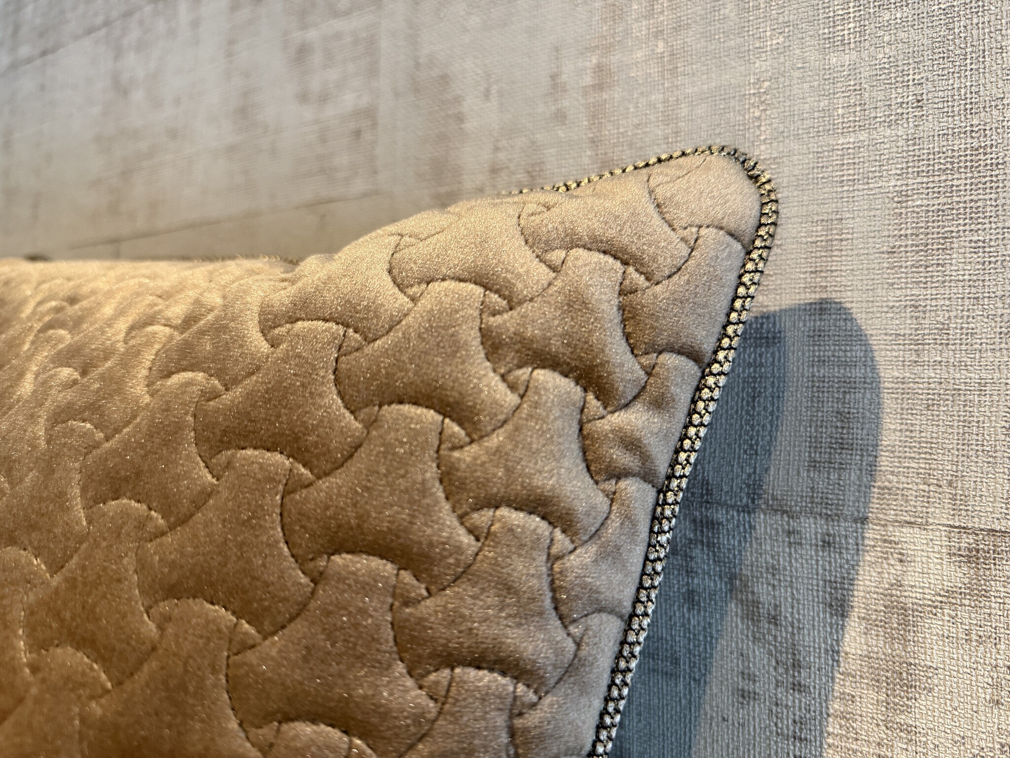 Claudi sierkussen Izacco