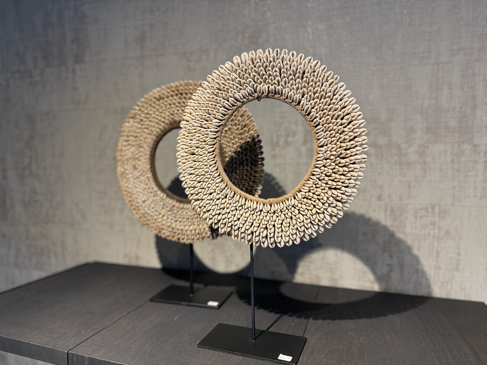 De appelgaard schelpen ring beige