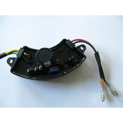 AVR Stroomverdeler 2.2/3.5 KW Vierkant 2 draden + 4 pins